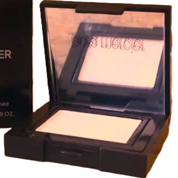 Laura Mercier Sateen Eye Colour Shadow*~STELLAR (Champagne Shimmer) 2.6g NIB - Picture 4 of 10